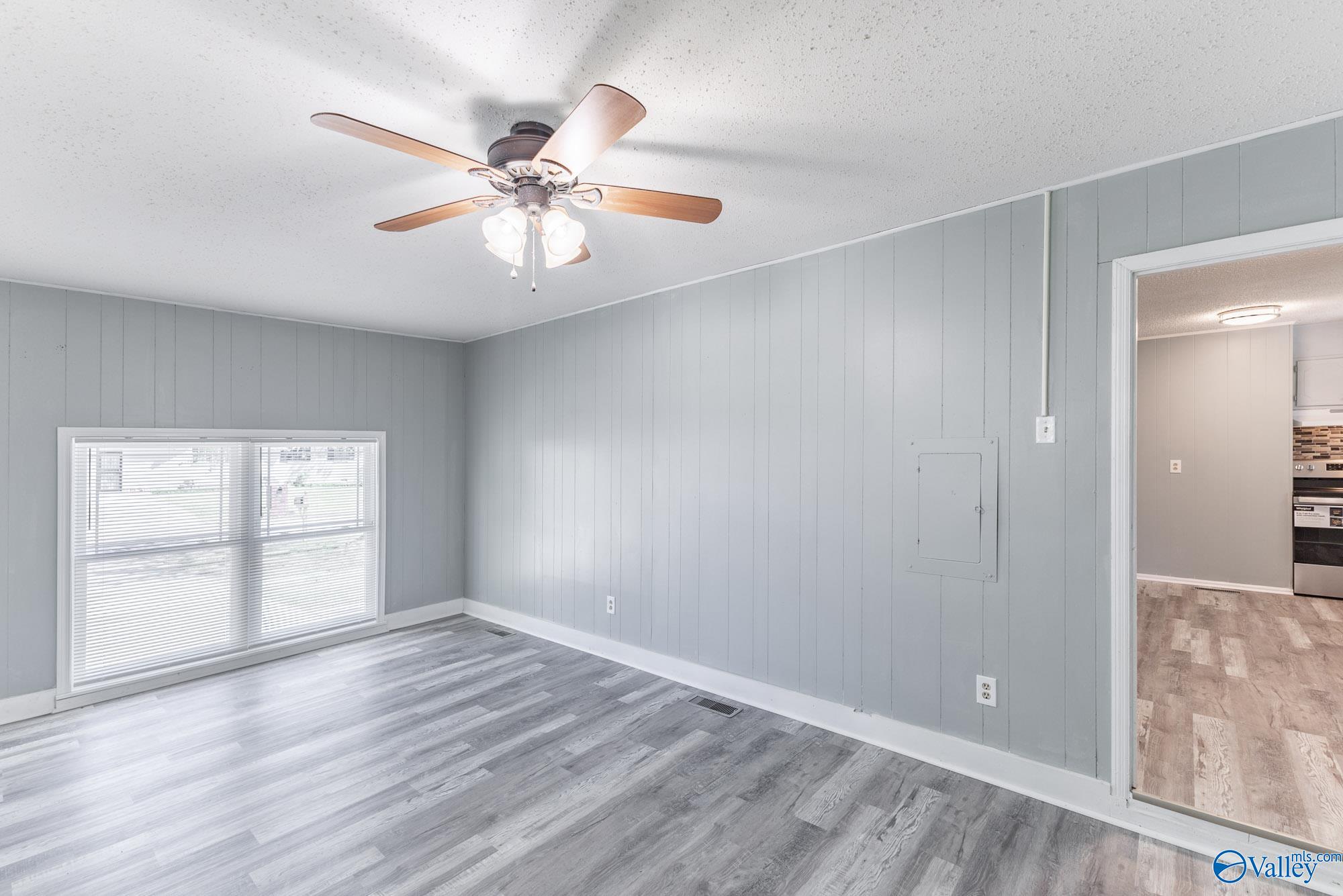 3207 NW Delicado Drive, Huntsville, Alabama image 9