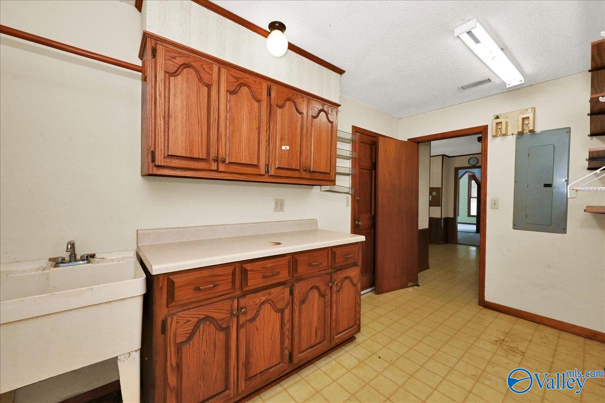 143 Maze Drive, Hartselle, Alabama image 12