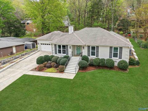 Homes For Sale - 7807 Valley Bend Drive<br/> Huntsville, AL 35802