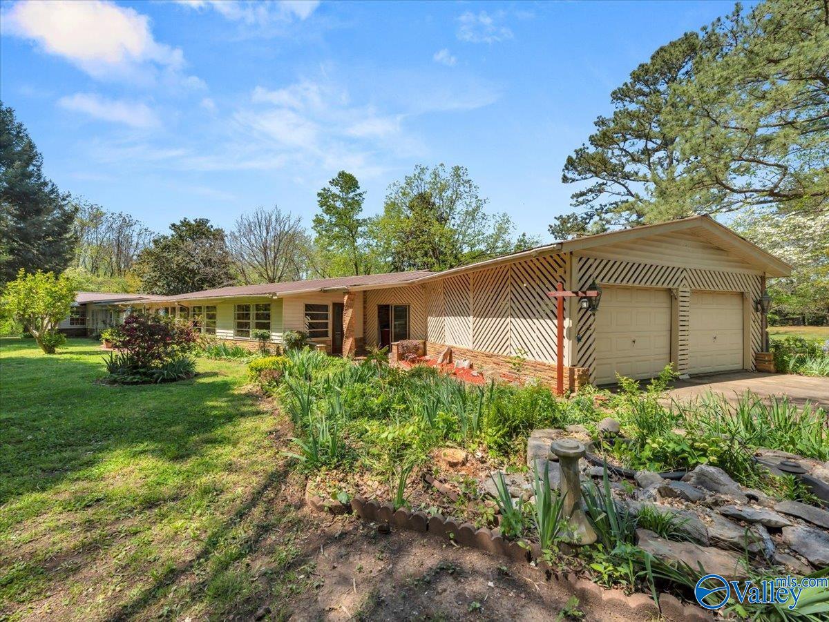 5411 Martin Avenue NE