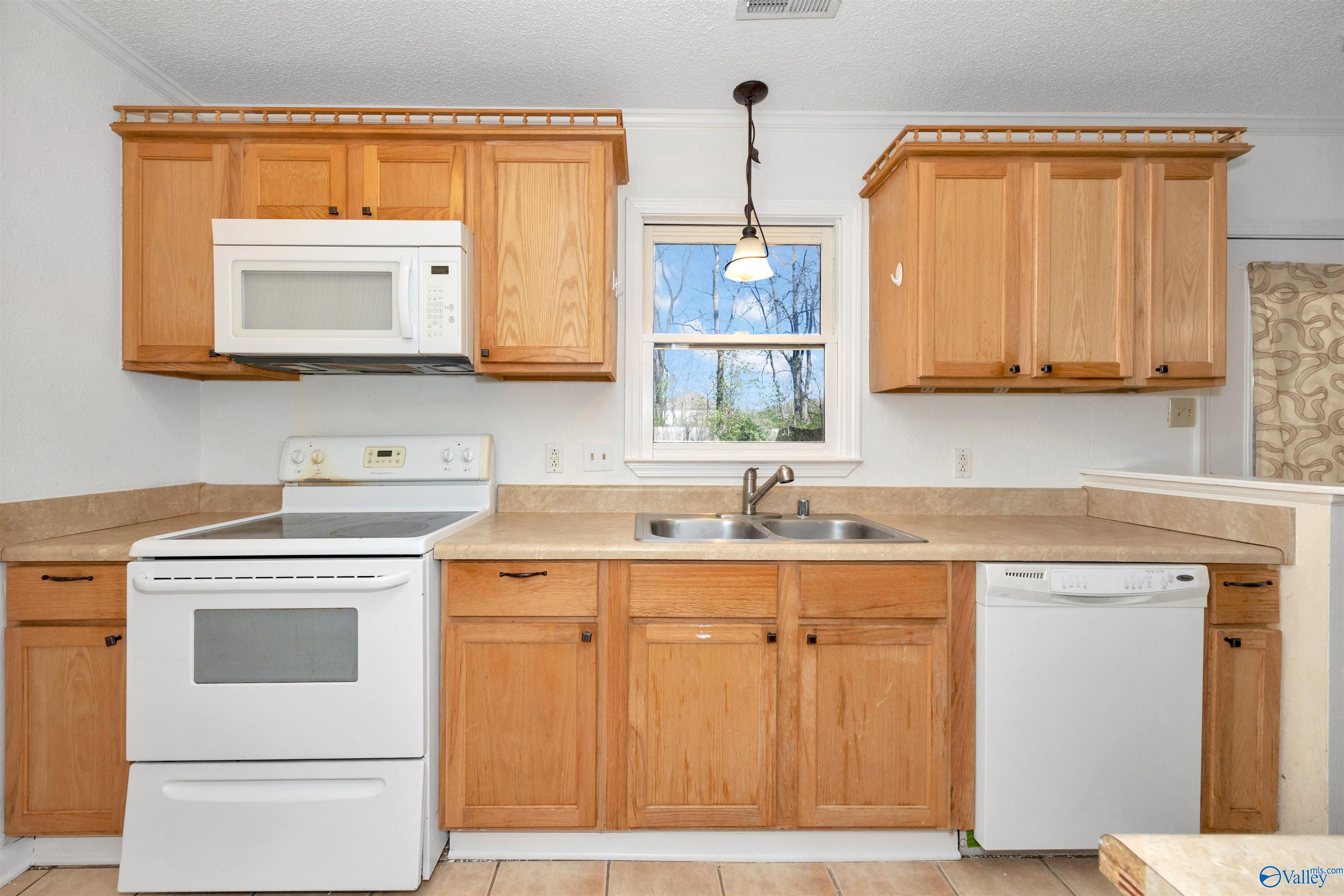 395 Oakland Road, Madison, Alabama image 7
