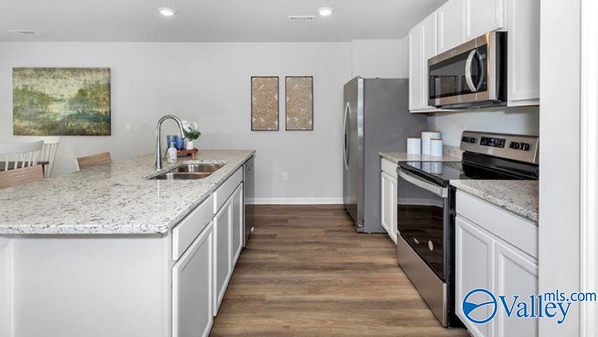 3418 Feldspar Drive SW