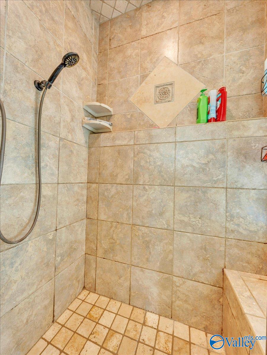 105 Chasewood Cove, Scottsboro, Alabama image 21