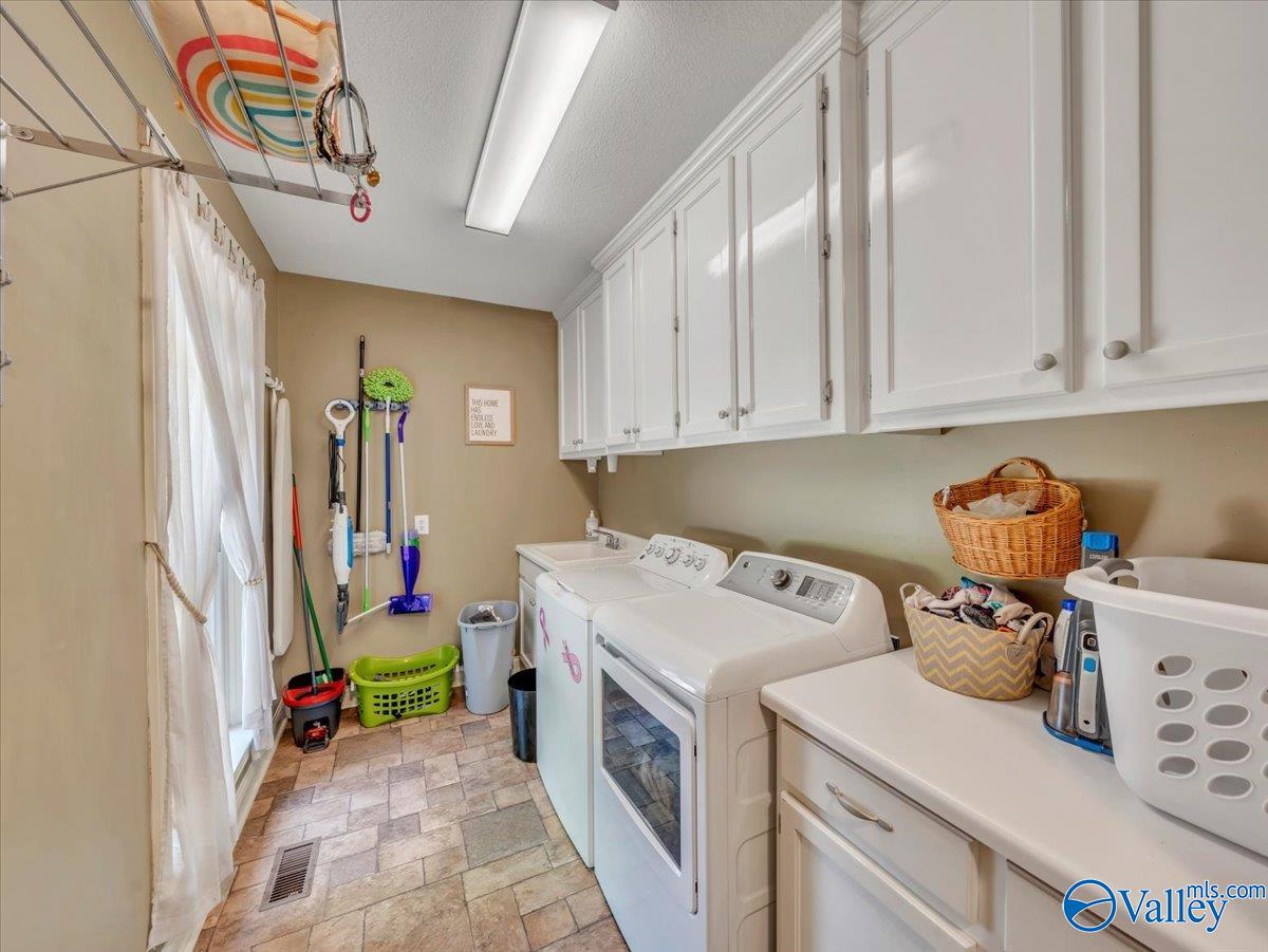 105 Chasewood Cove, Scottsboro, Alabama image 31