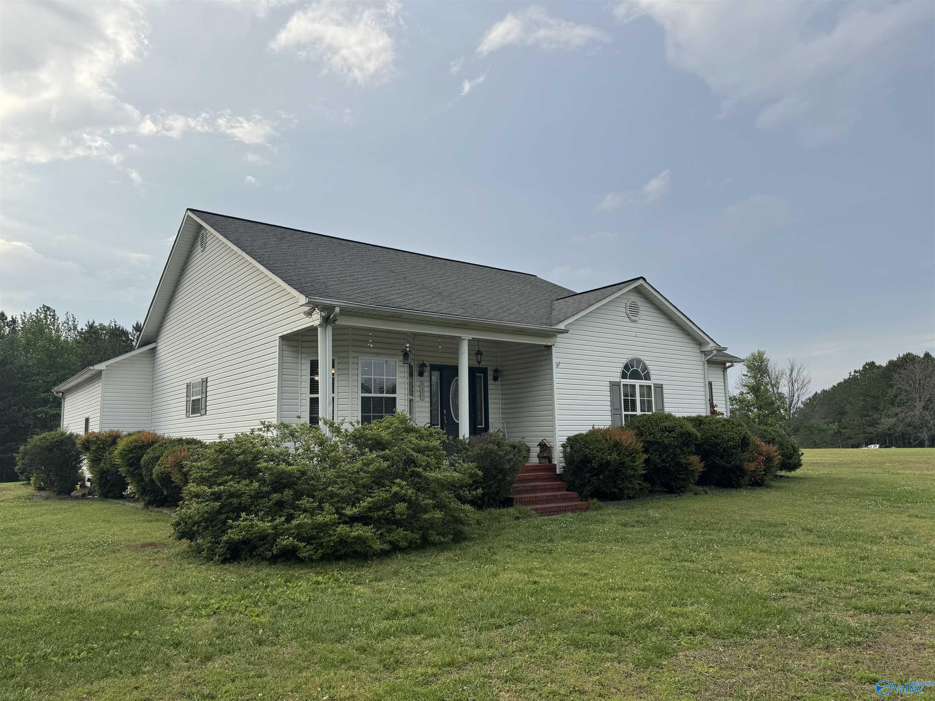 1474 Frost Road, Eva, Alabama image 2