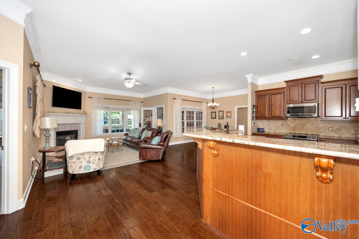 2540 Audubon Lane, Owens Cross Roads, Alabama image 10