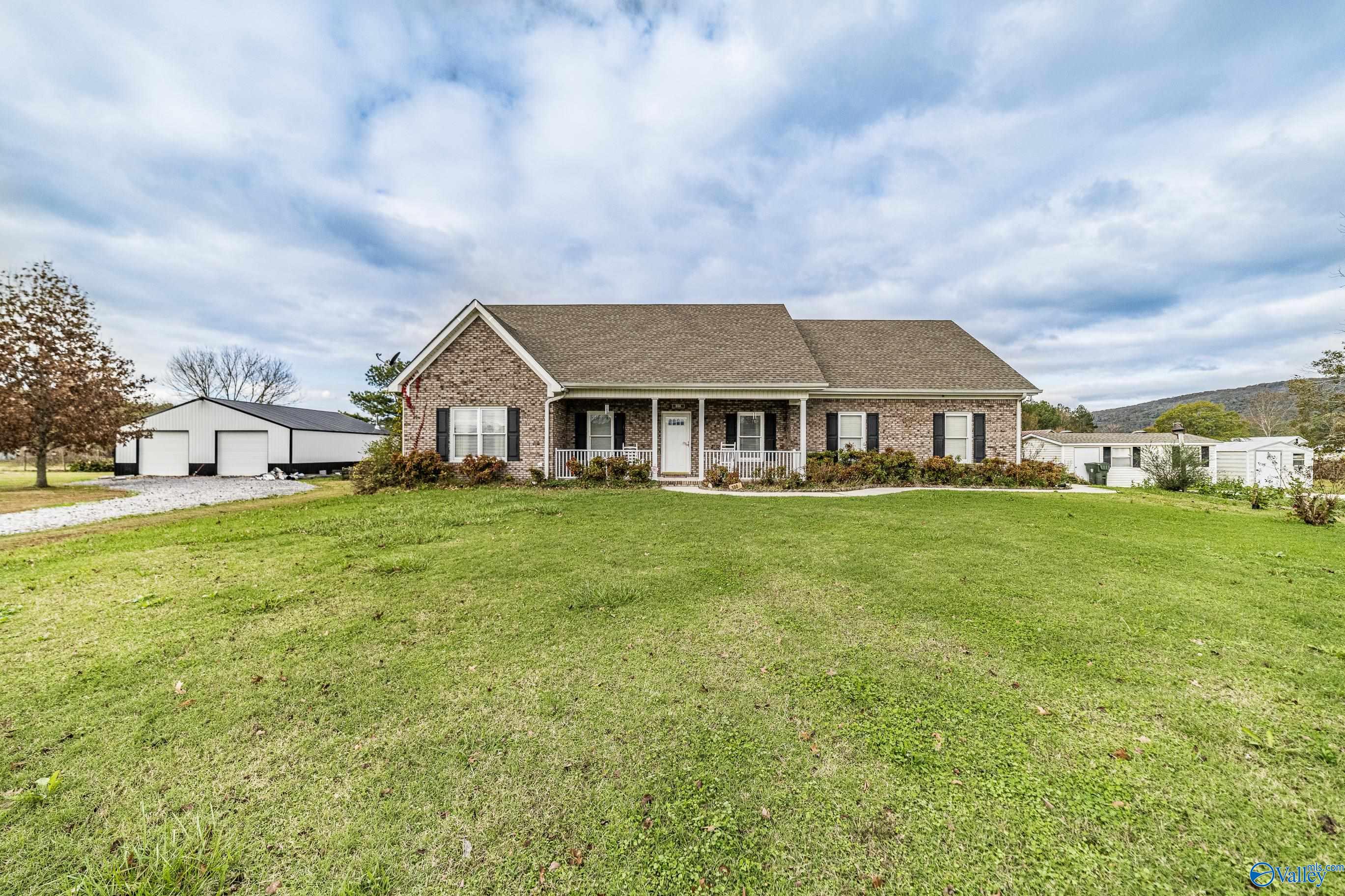 1004 Low Gap Road, Owens Cross Roads, Alabama image 2