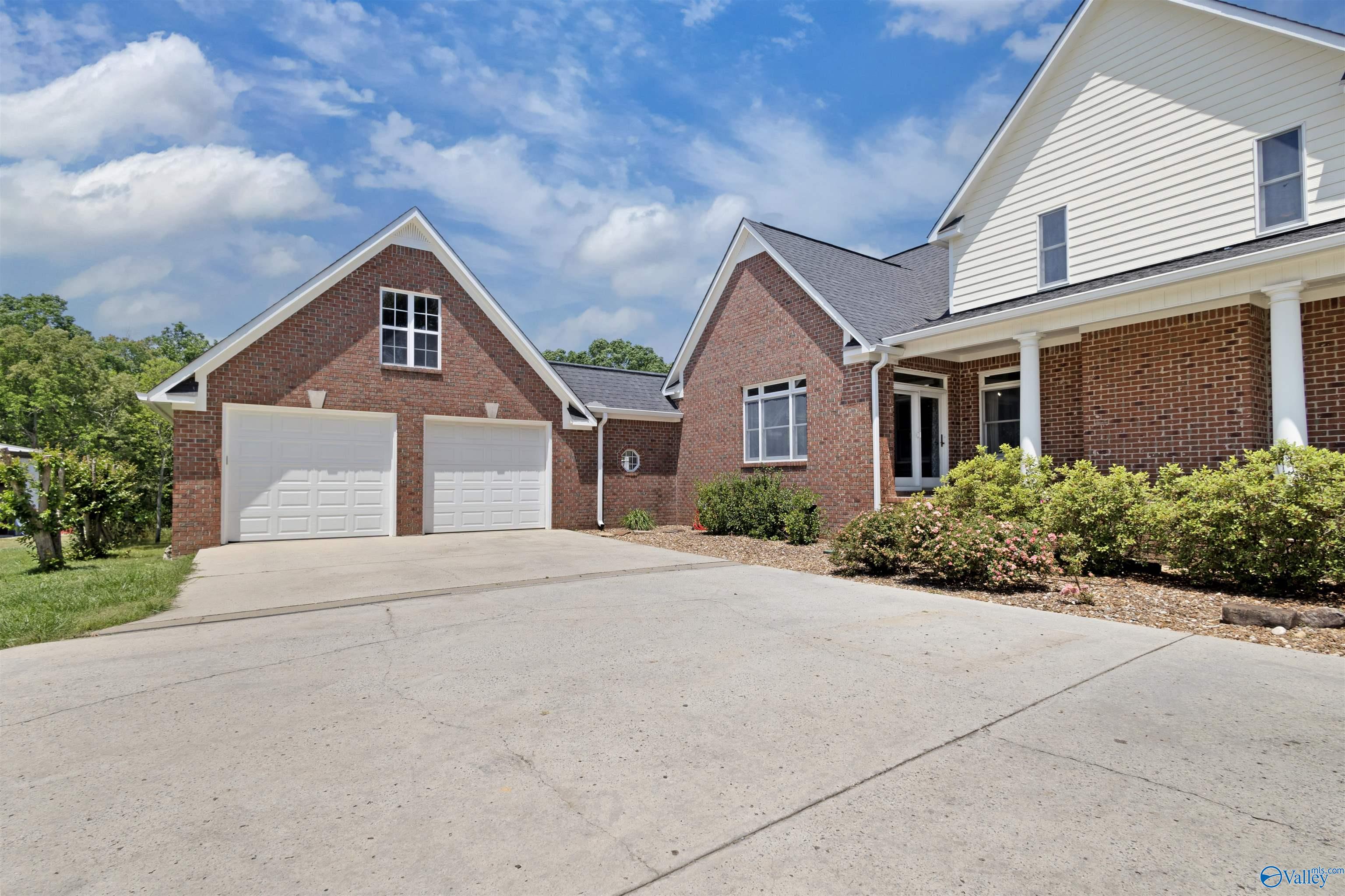 288 County Road 421, Boaz, Alabama image 3