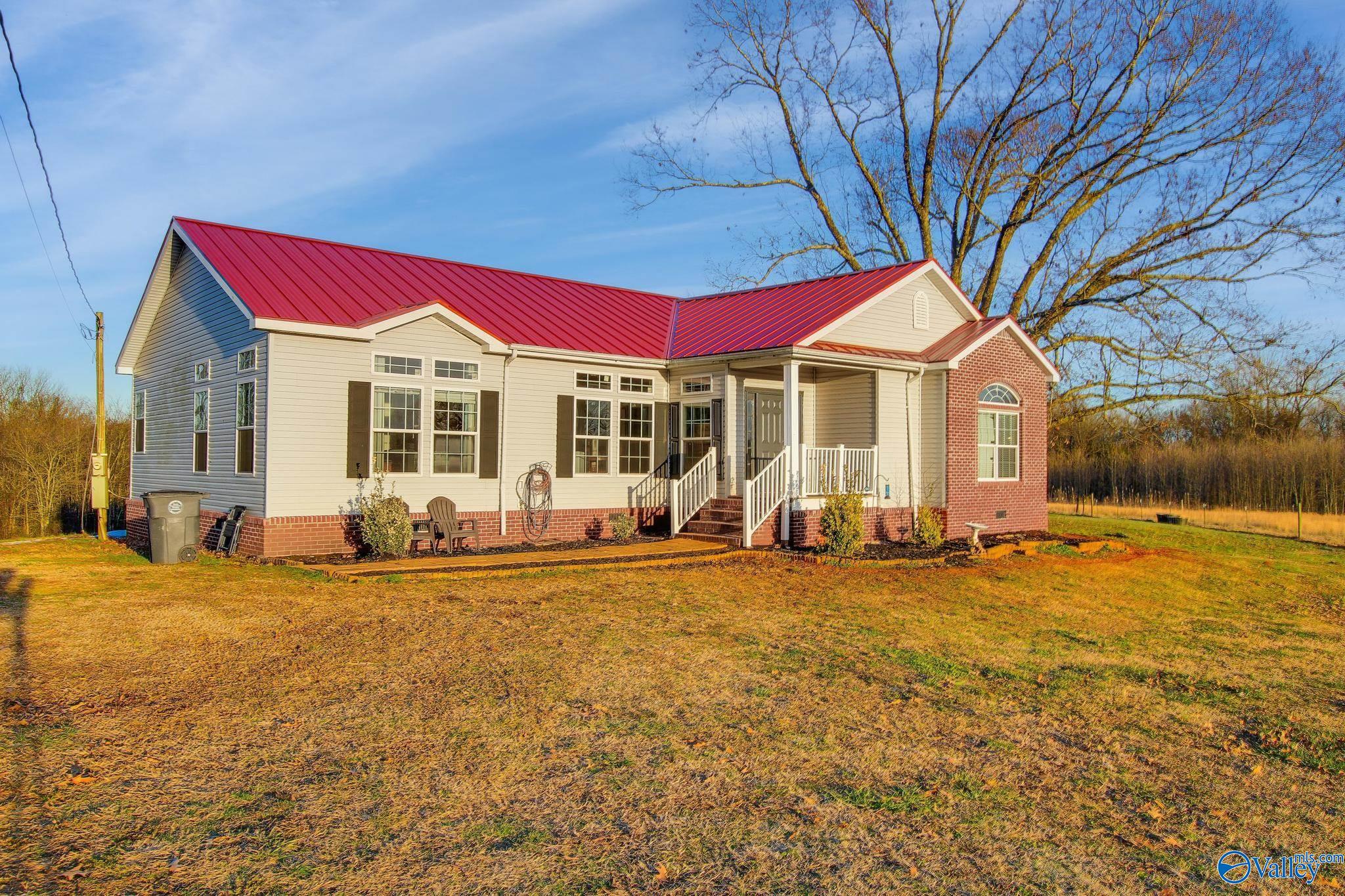 1415 County Road 460, Mount Hope, Alabama image 1