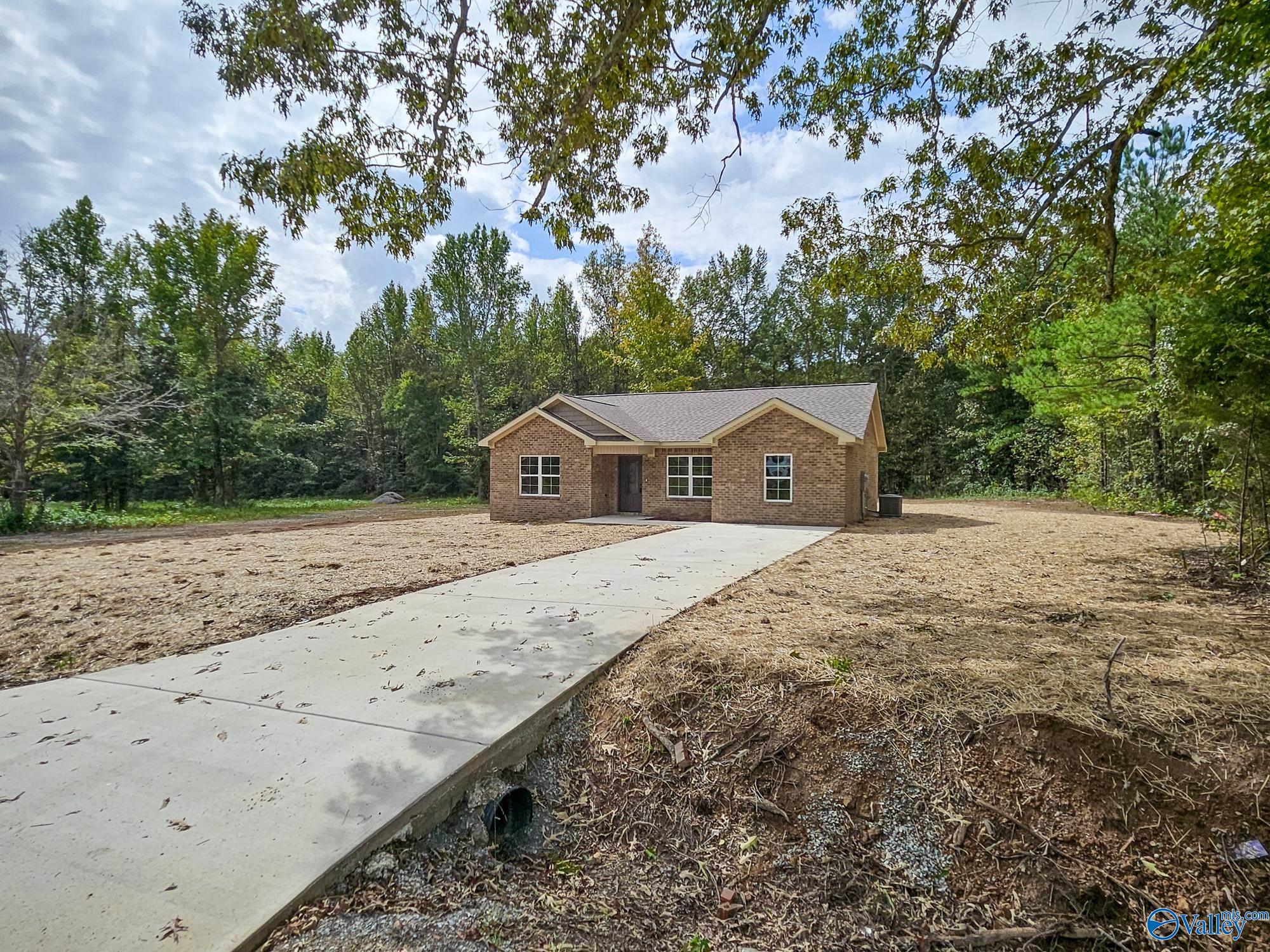 21399 Yarbrough Road, Athens, Alabama image 2