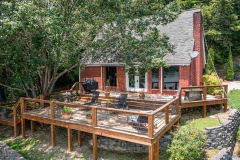 Homes For Sale - 6008 Lister Ferry Road<br/> Rainbow City, AL 35906
