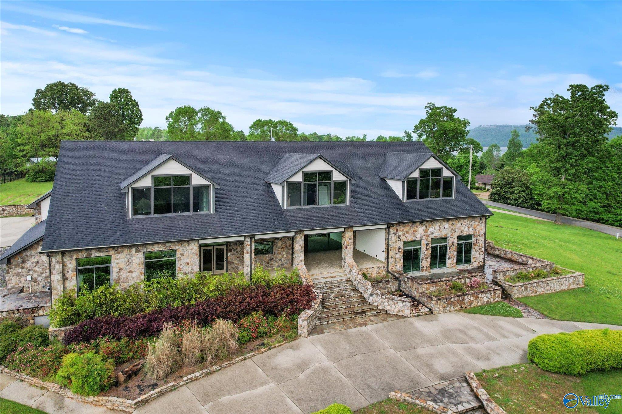 2195 Buck Island Drive, Guntersville, Alabama image 45
