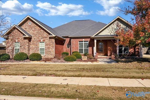 Homes For Sale - 2 Youpon Drive<br/> Madison County, Huntsville, AL 35824