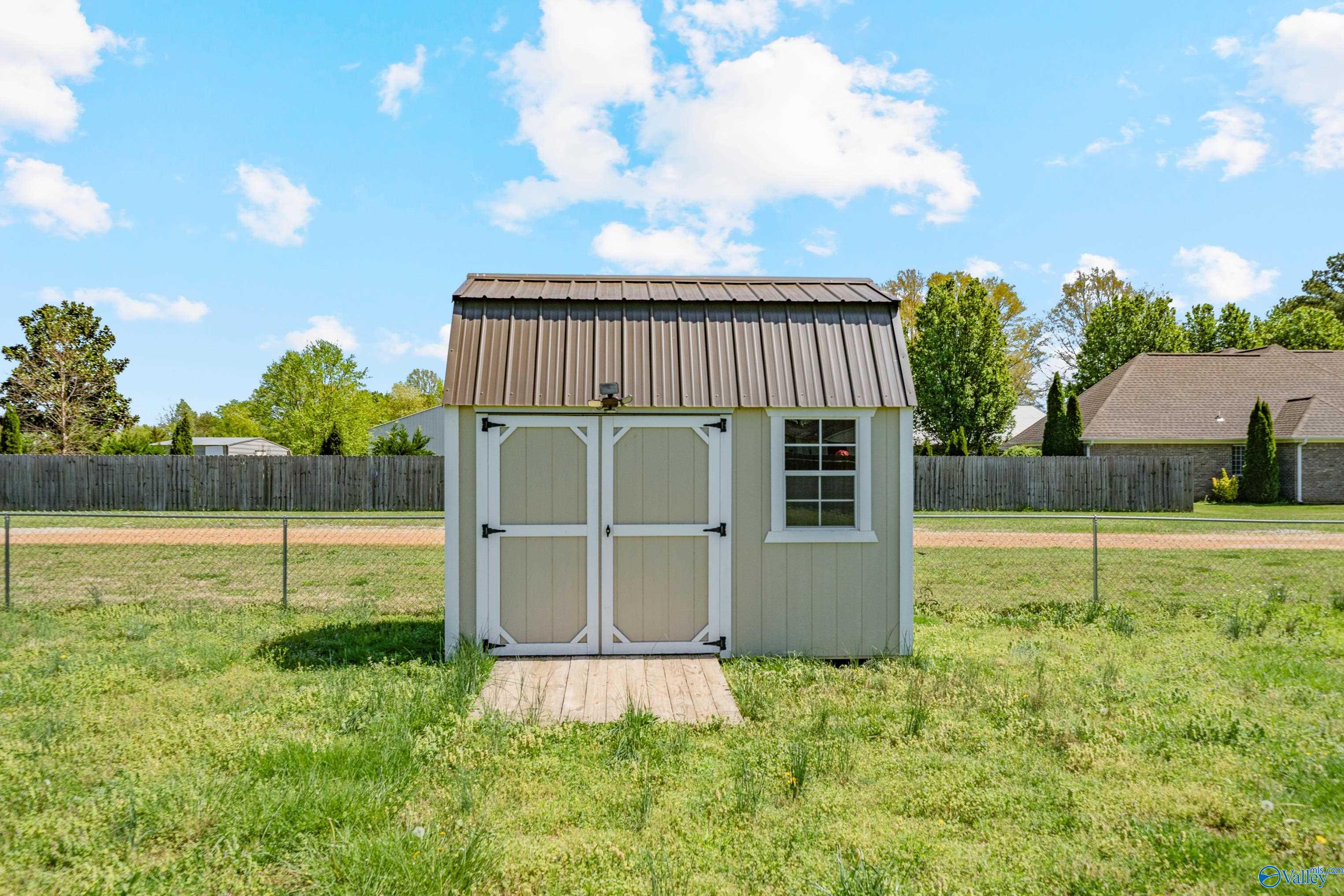 424 Banyon Road, Toney, Alabama image 7