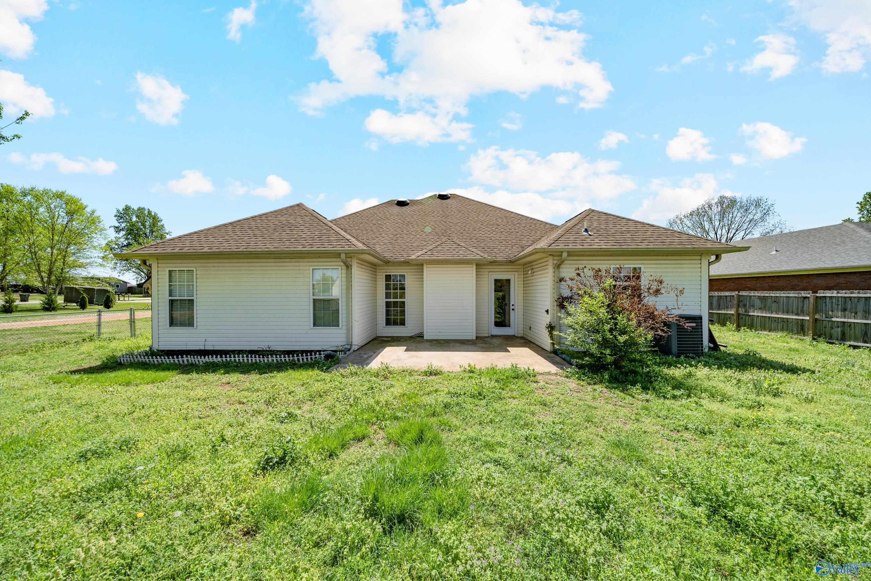 424 Banyon Road, Toney, Alabama image 6