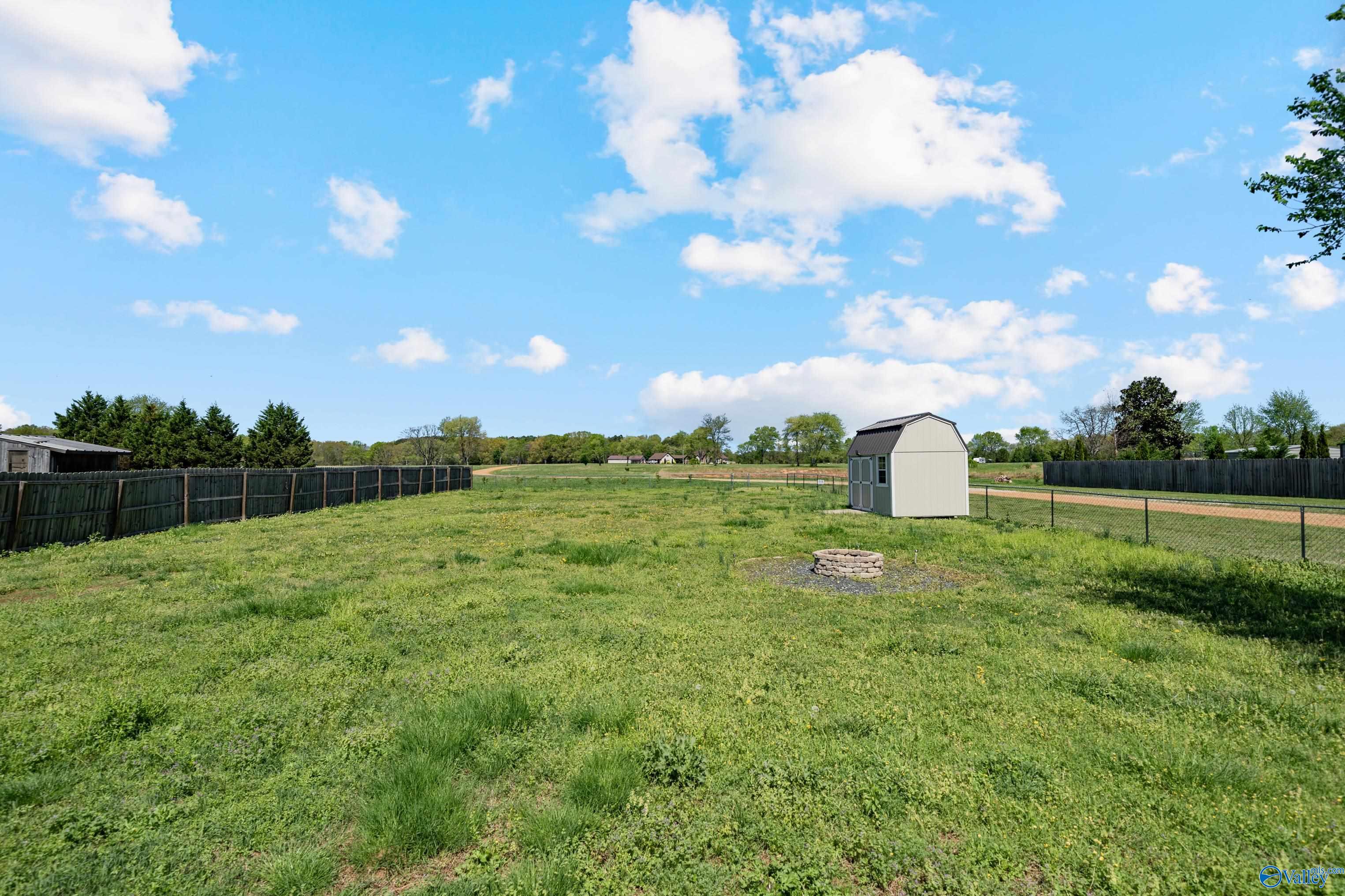 424 Banyon Road, Toney, Alabama image 4