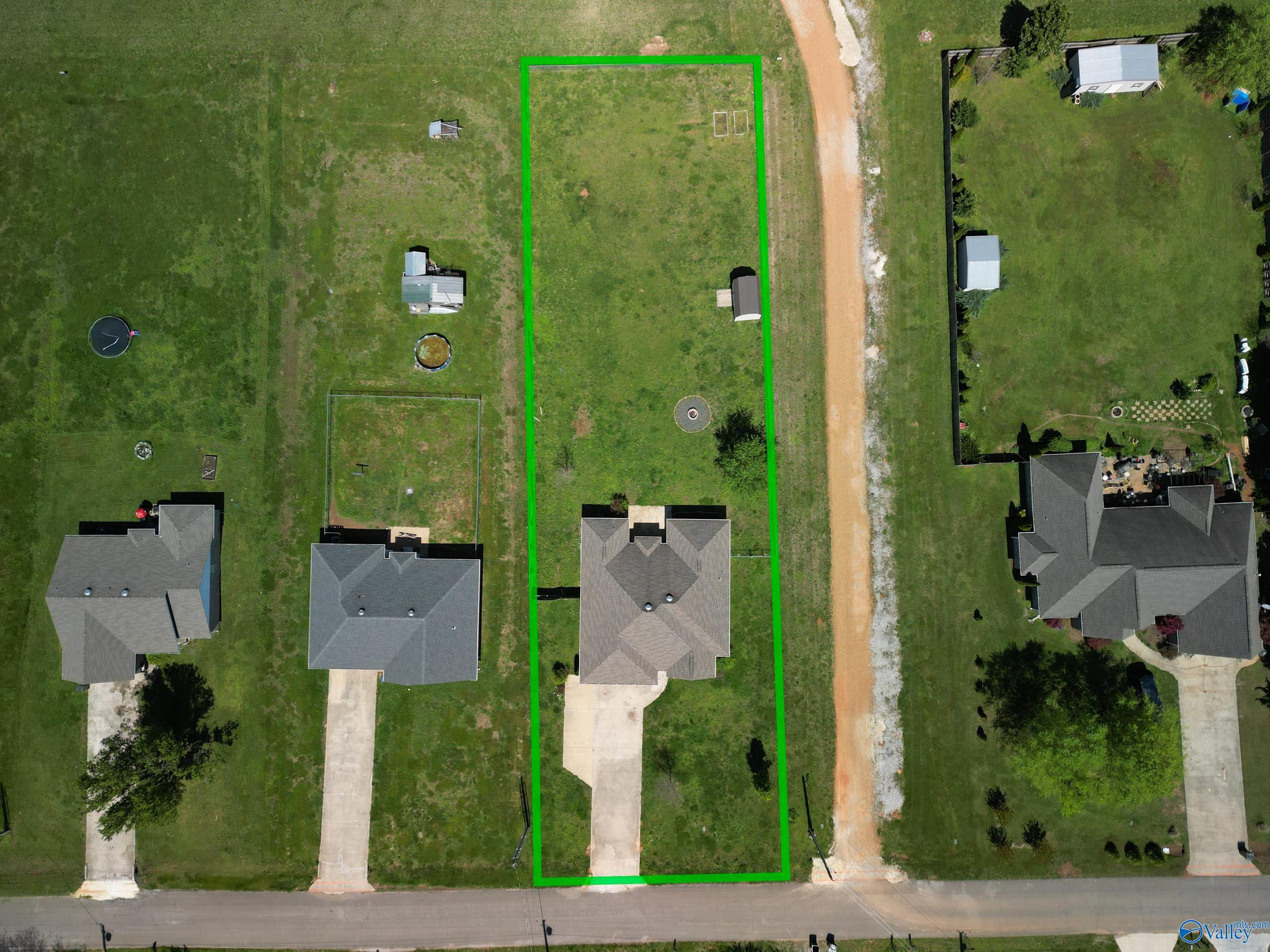 424 Banyon Road, Toney, Alabama image 3