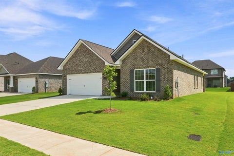 Homes For Sale - 113 Berry Blossom Drive<br/> Madison County, Toney, AL 35773