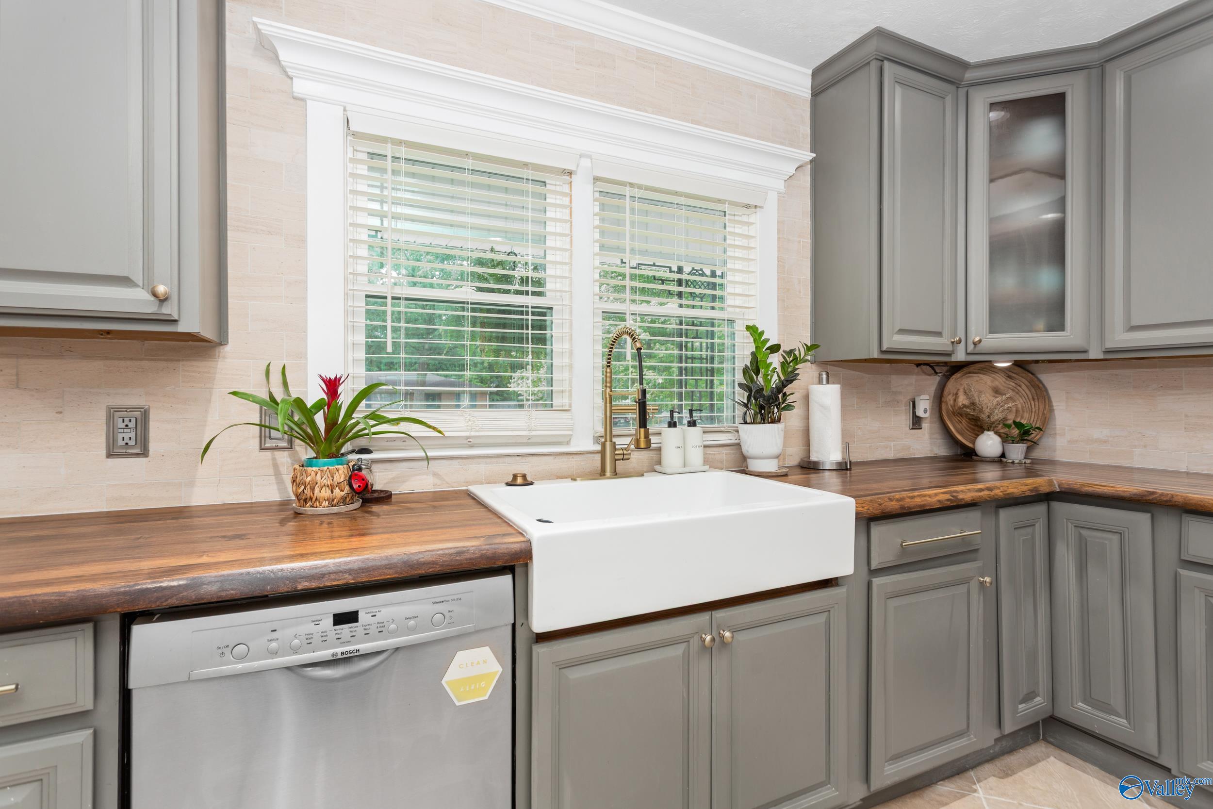 1255 Sangster Road, Gadsden, Alabama image 15