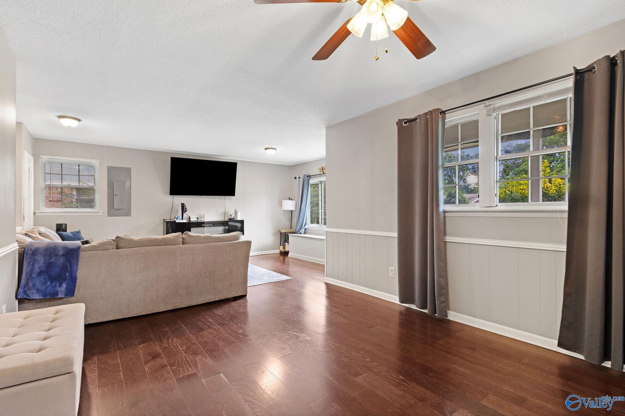 3105 Lewisburg Drive, Huntsville, Alabama image 8