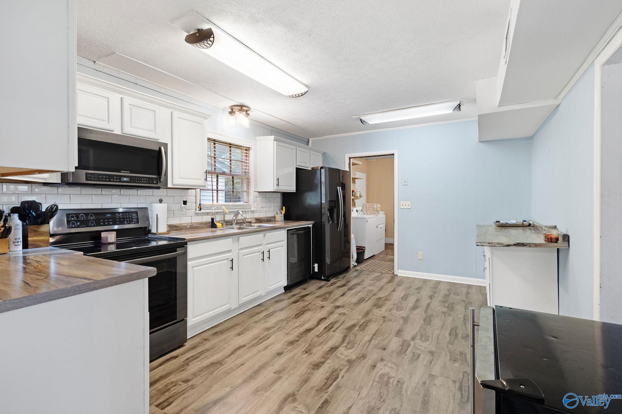 3105 Lewisburg Drive, Huntsville, Alabama image 14