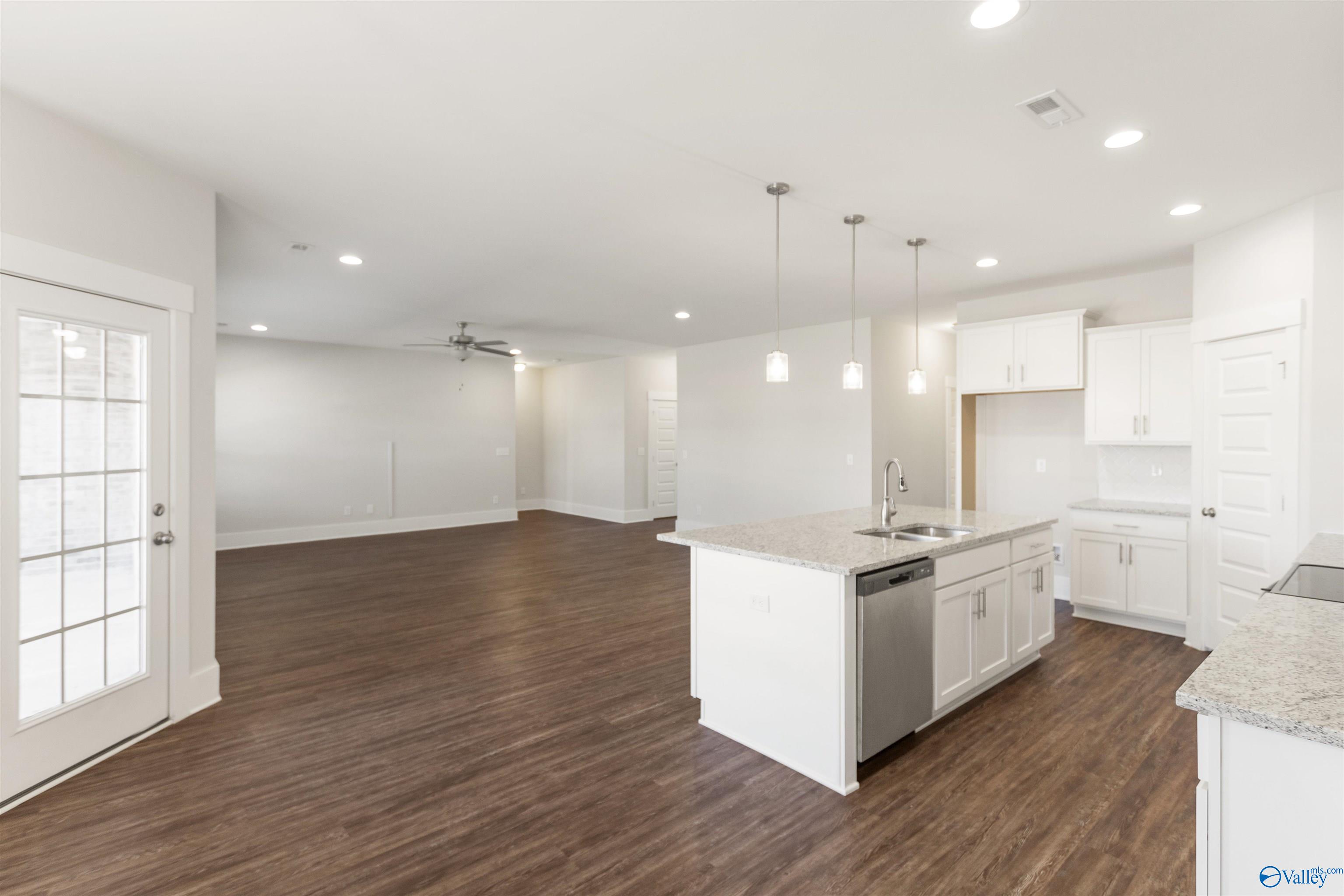 3018 Henry Road, Decatur, Alabama image 19