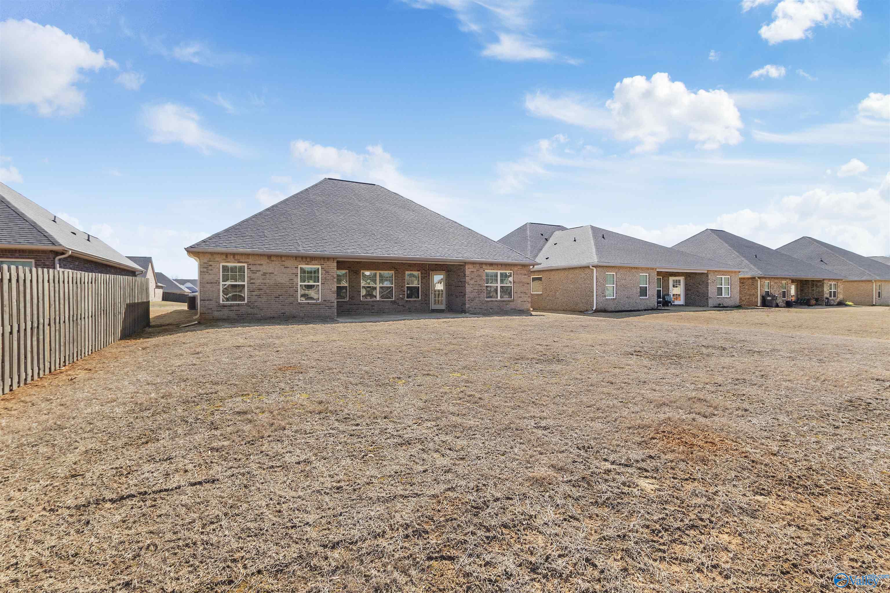 3018 Henry Road, Decatur, Alabama image 30