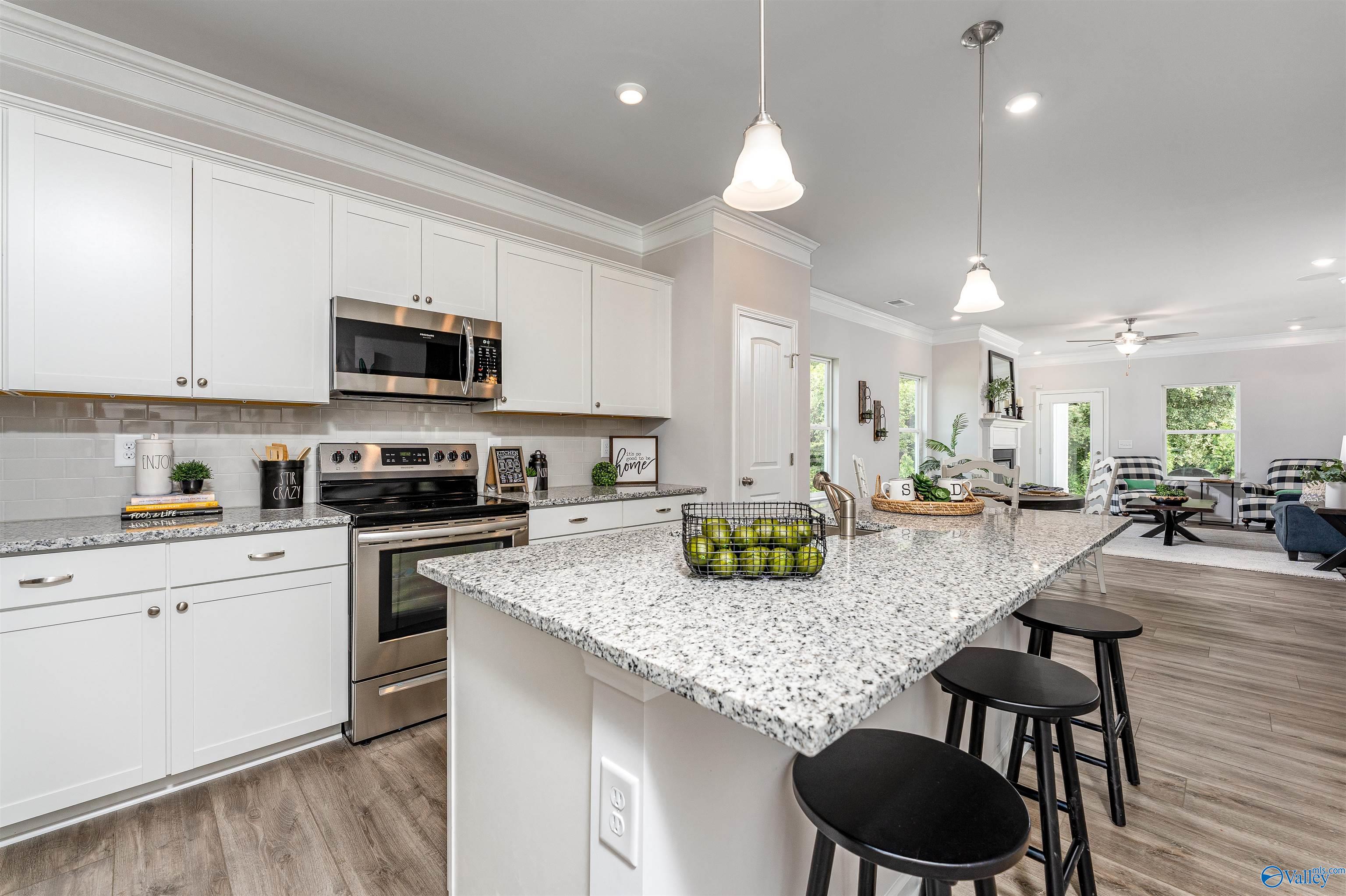169 Story Ray Drive, New Market, Alabama image 8