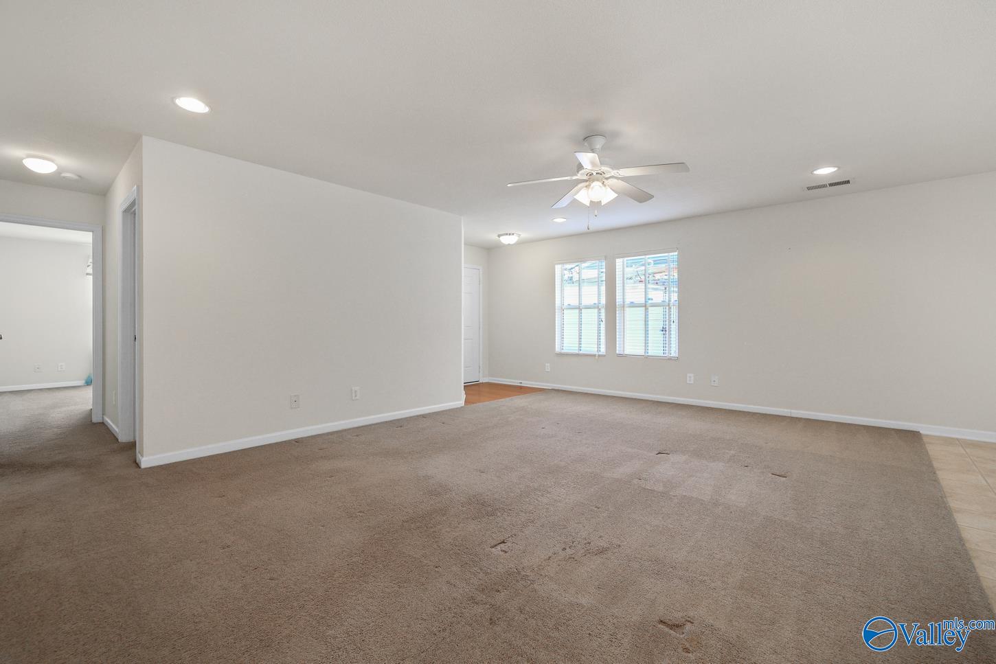 15318 Tyler Mill Drive, Athens, Alabama image 10