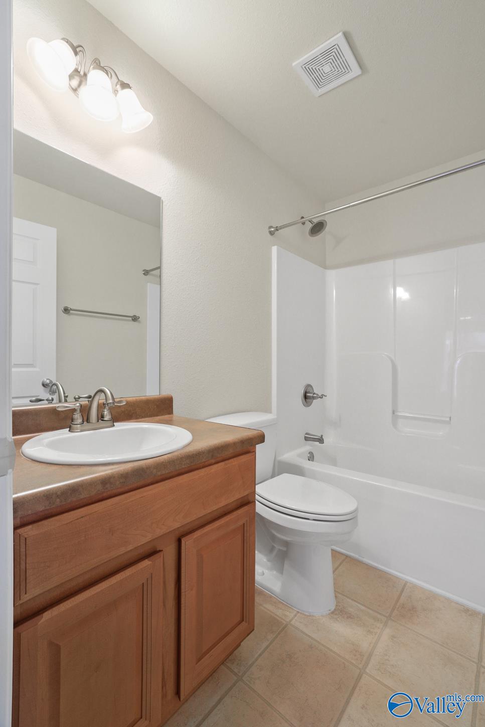 15318 Tyler Mill Drive, Athens, Alabama image 18