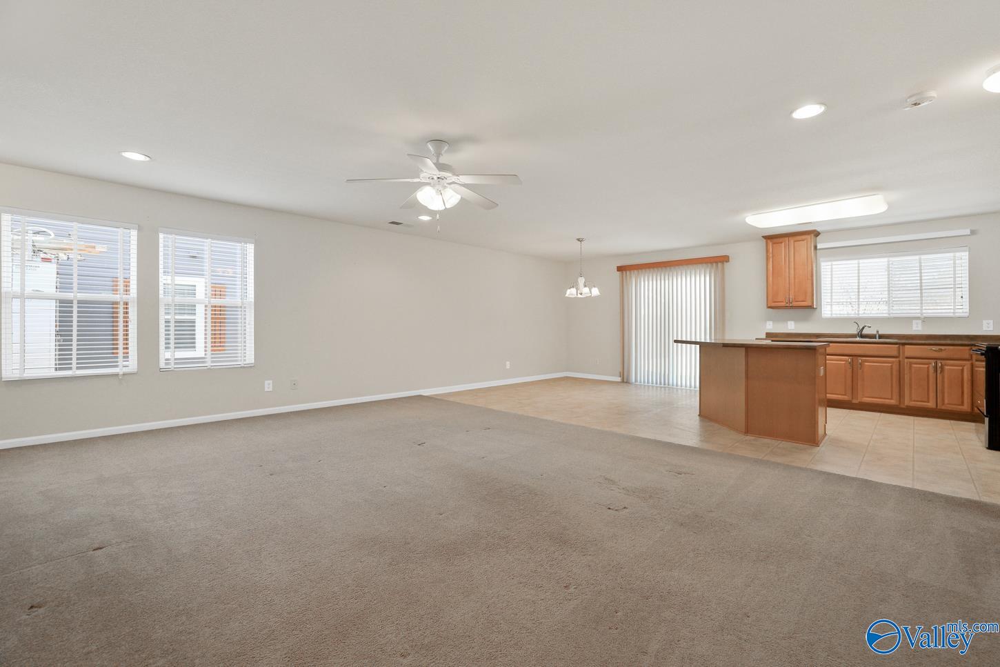 15318 Tyler Mill Drive, Athens, Alabama image 4