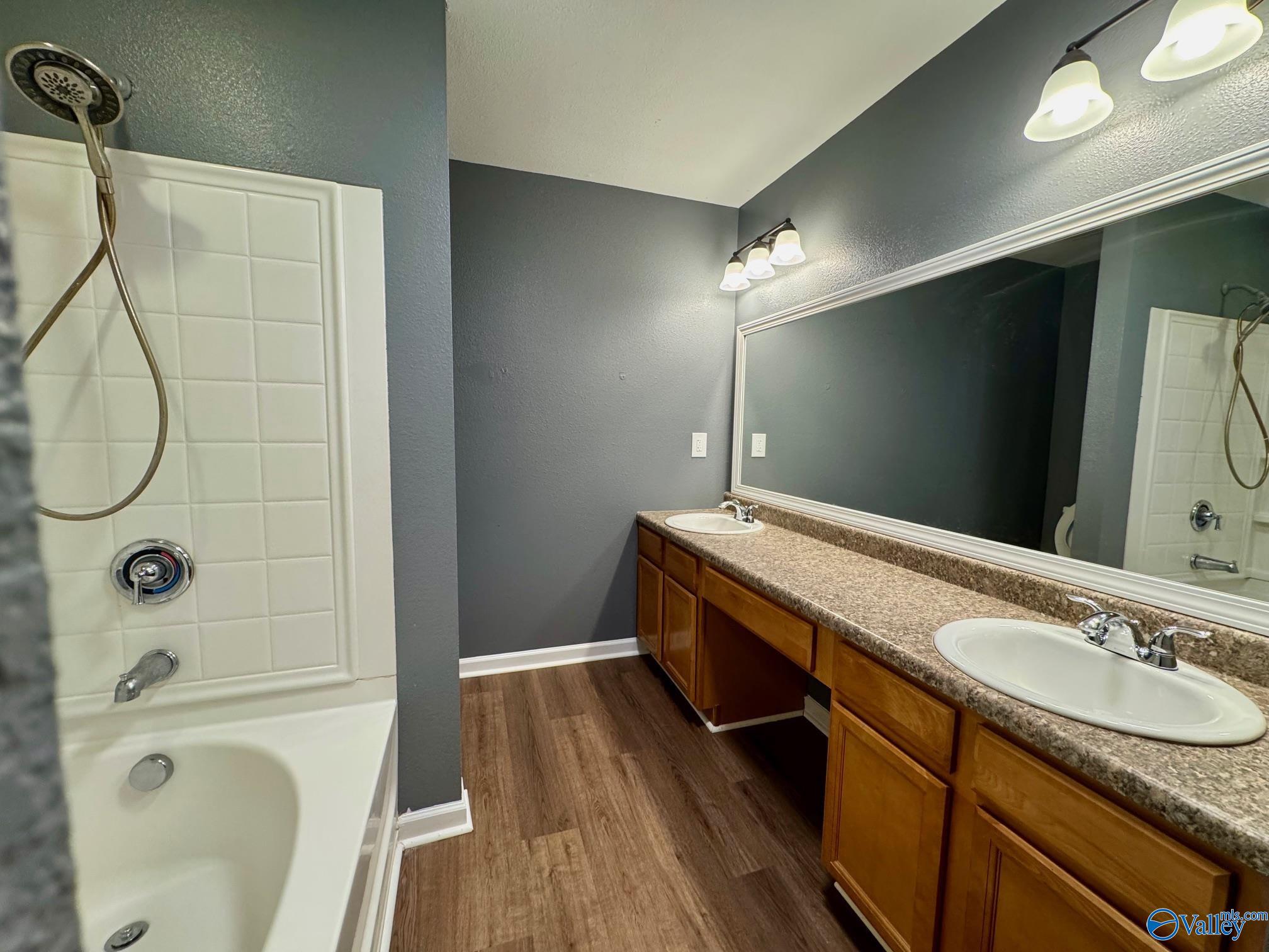 2401 Bell Manor Drive, Huntsville, Alabama image 9
