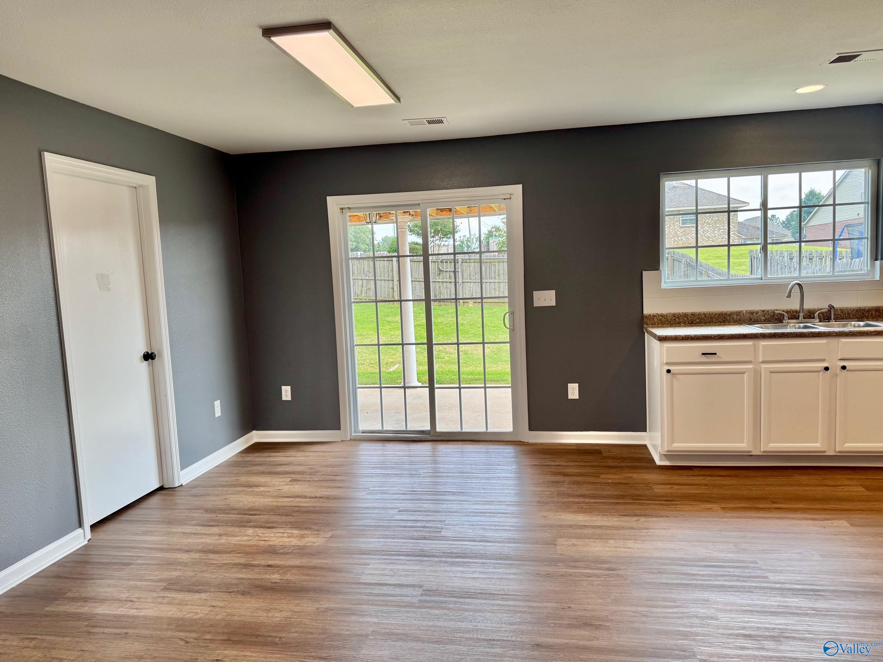 2401 Bell Manor Drive, Huntsville, Alabama image 5
