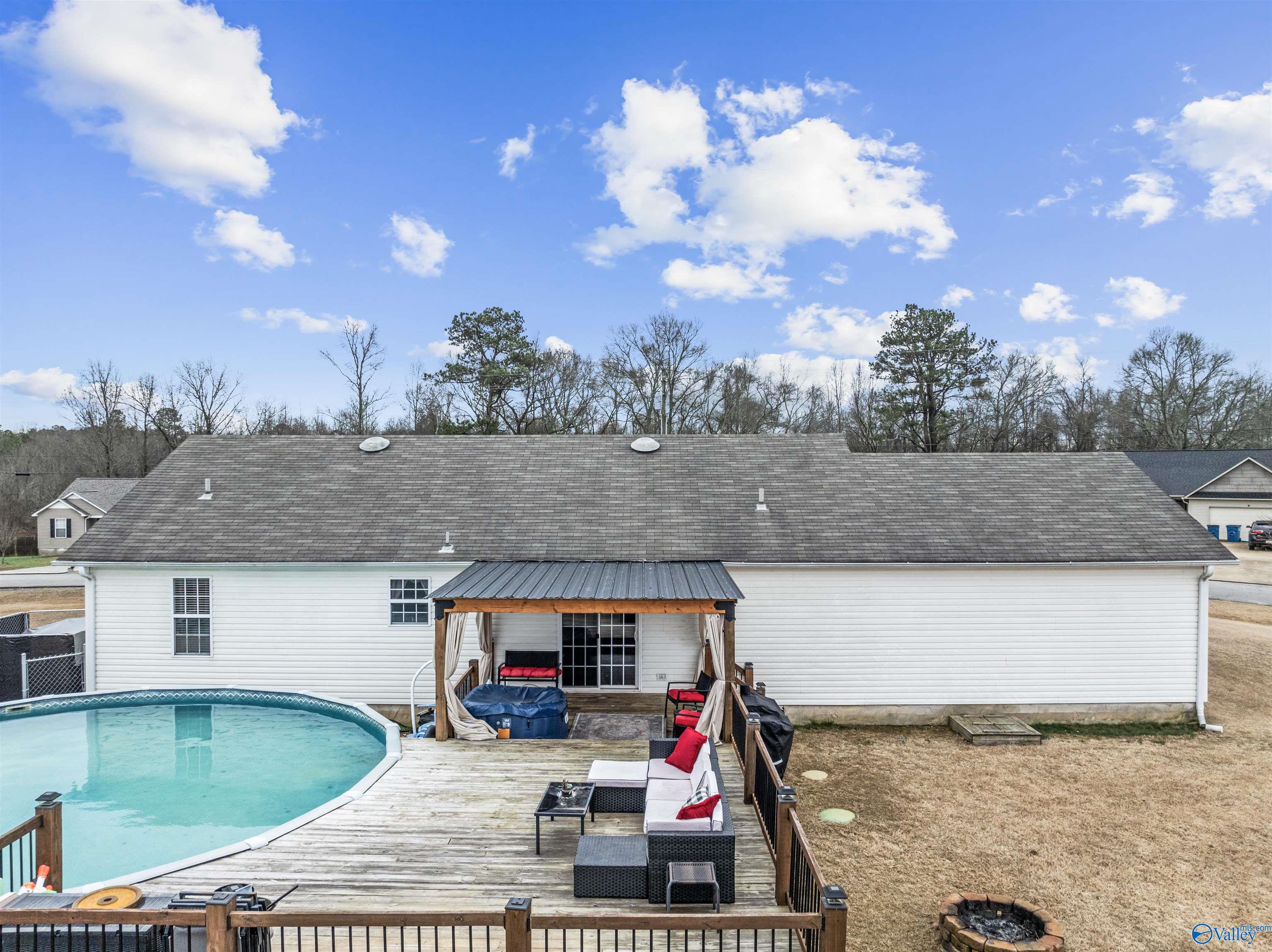 215 Granite Circle, Albertville, Alabama image 28