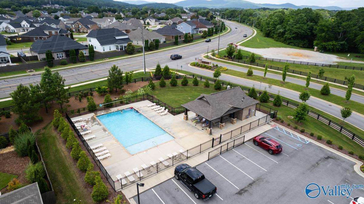 7528 Flint Crossing Circle, Owens Cross Roads, Alabama image 47