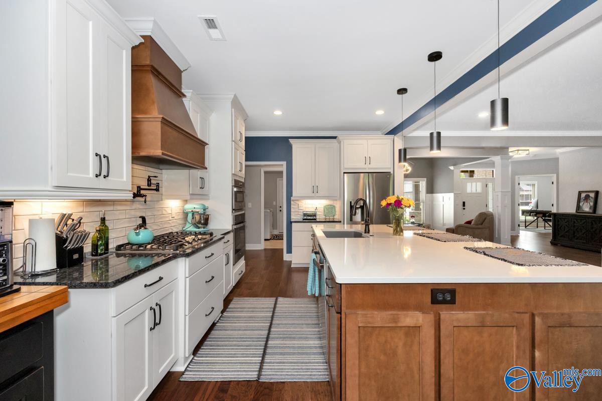 7528 Flint Crossing Circle, Owens Cross Roads, Alabama image 14