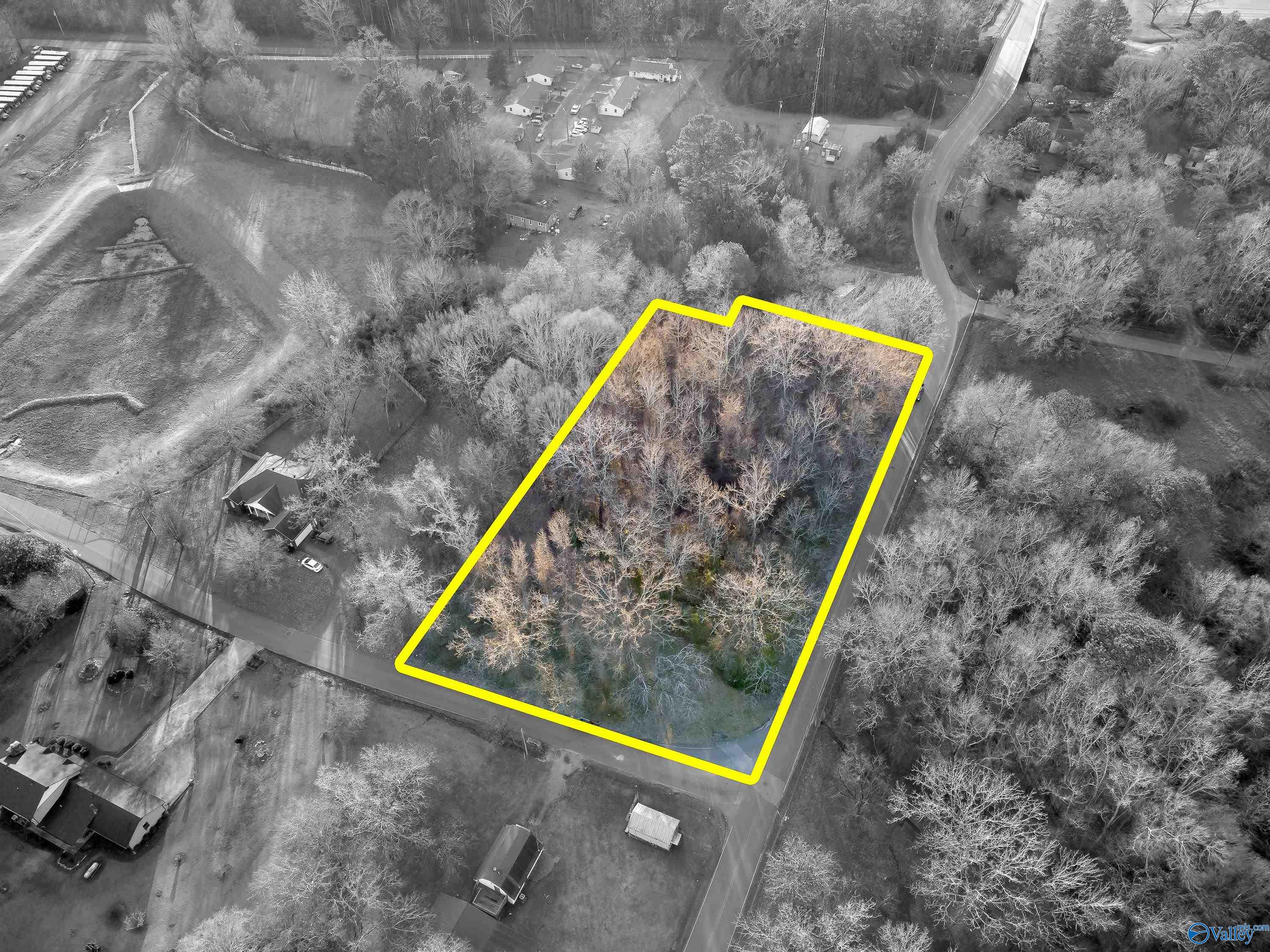 1.32 +/- Acres Milner Street, Hartselle, Alabama image 1