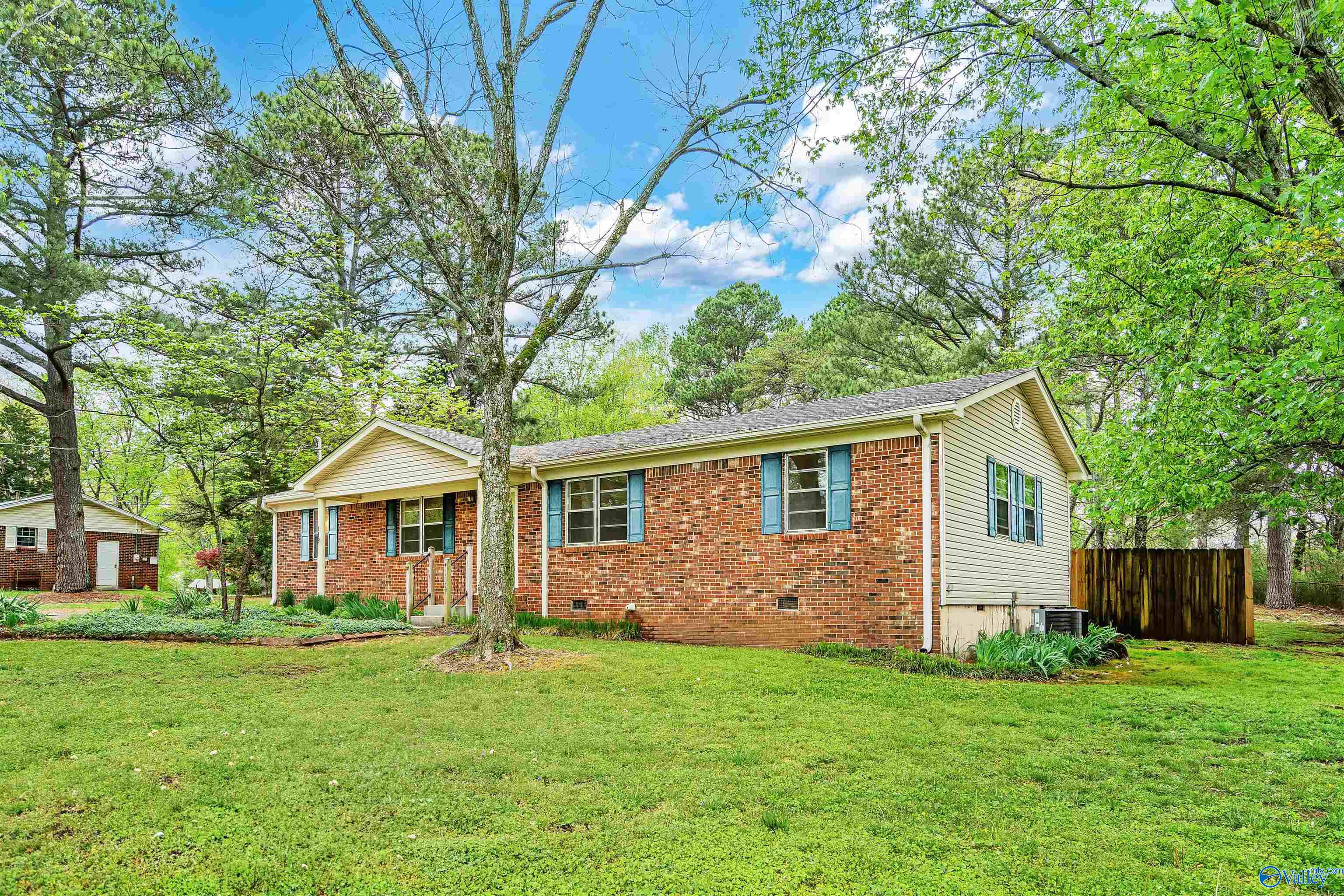 119 Beaver Run Drive, Madison, Alabama image 3