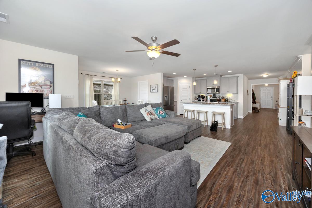 228 Cherry Laurel Drive, Hazel Green, Alabama image 10