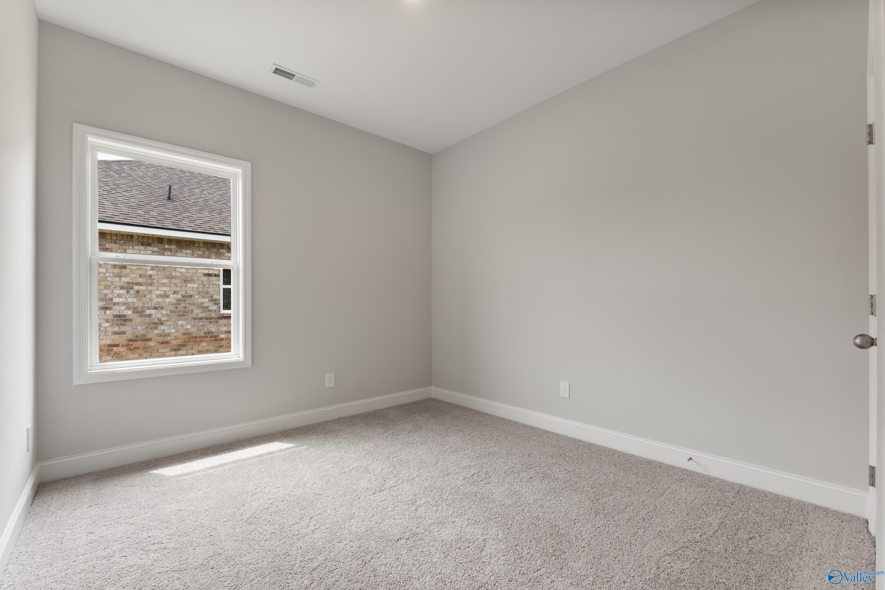 303 Keller Drive, Hazel Green, Alabama image 7