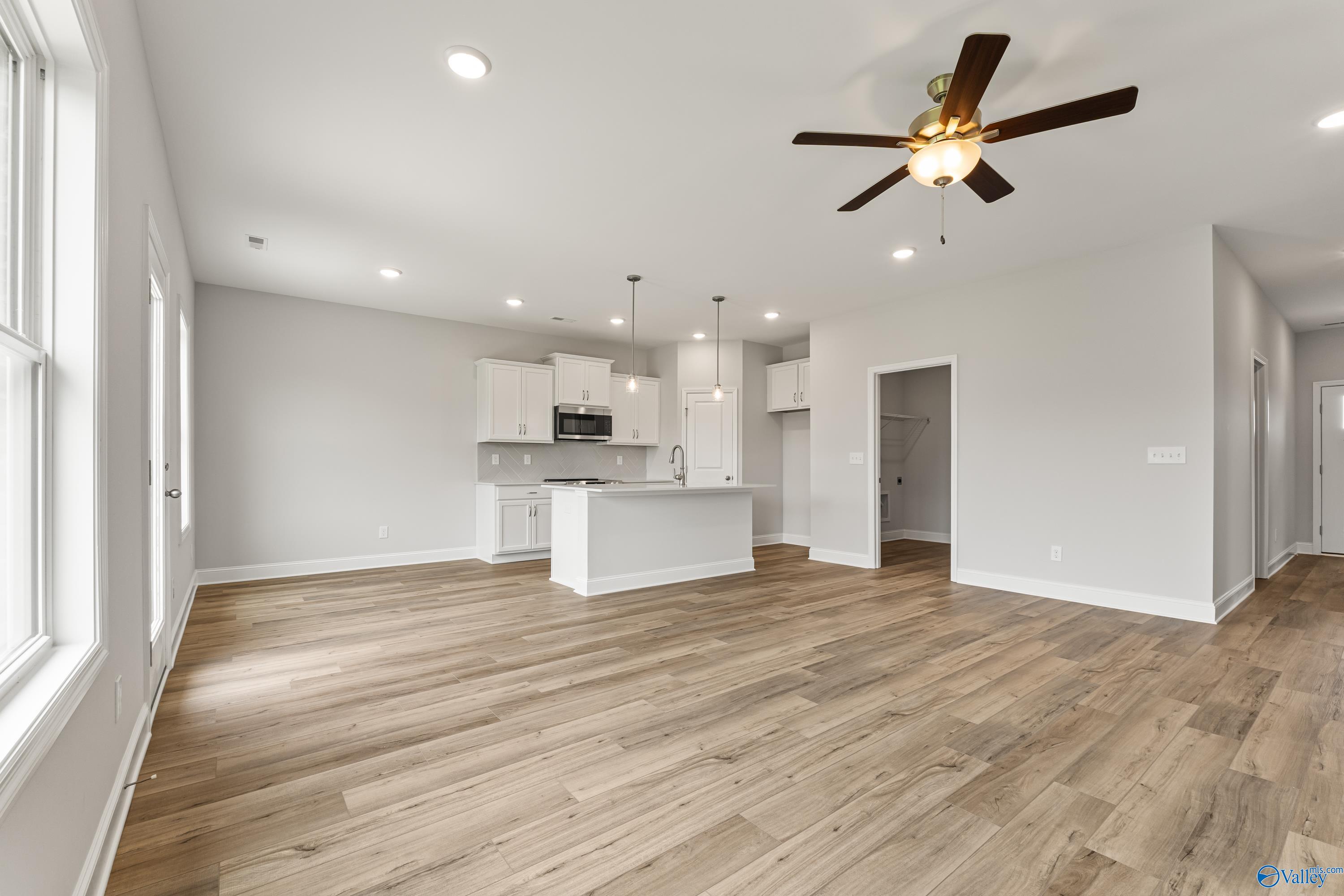 303 Keller Drive, Hazel Green, Alabama image 11