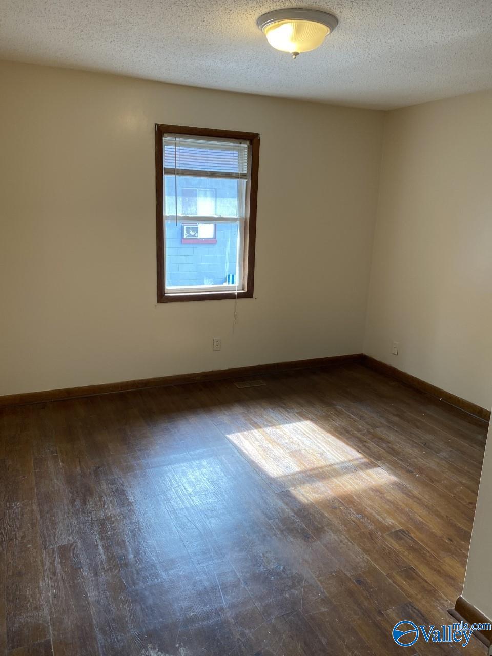 1332 Oshaughnessy Avenue NE 1234