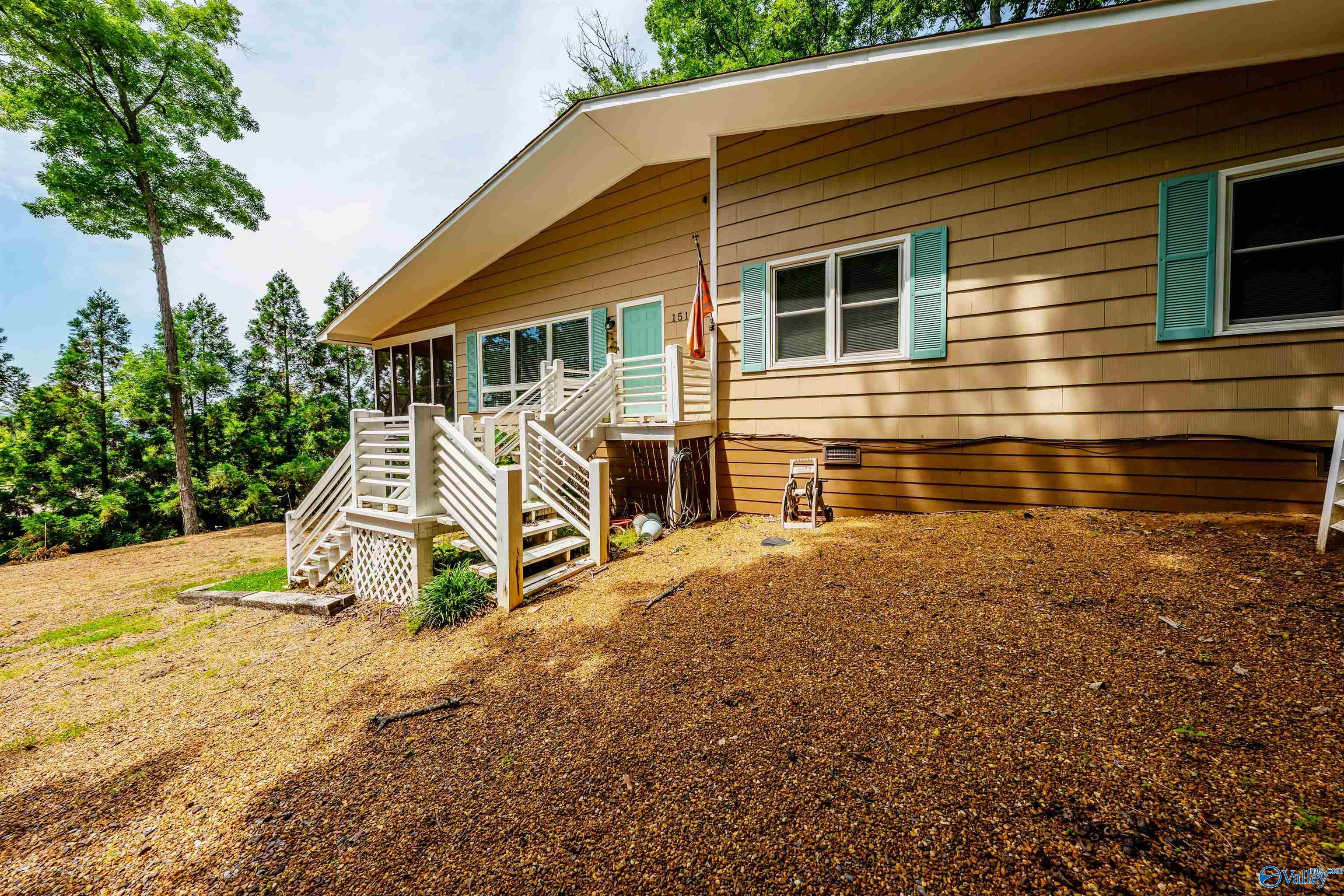 1512 Riley Road, Guntersville, Alabama image 3