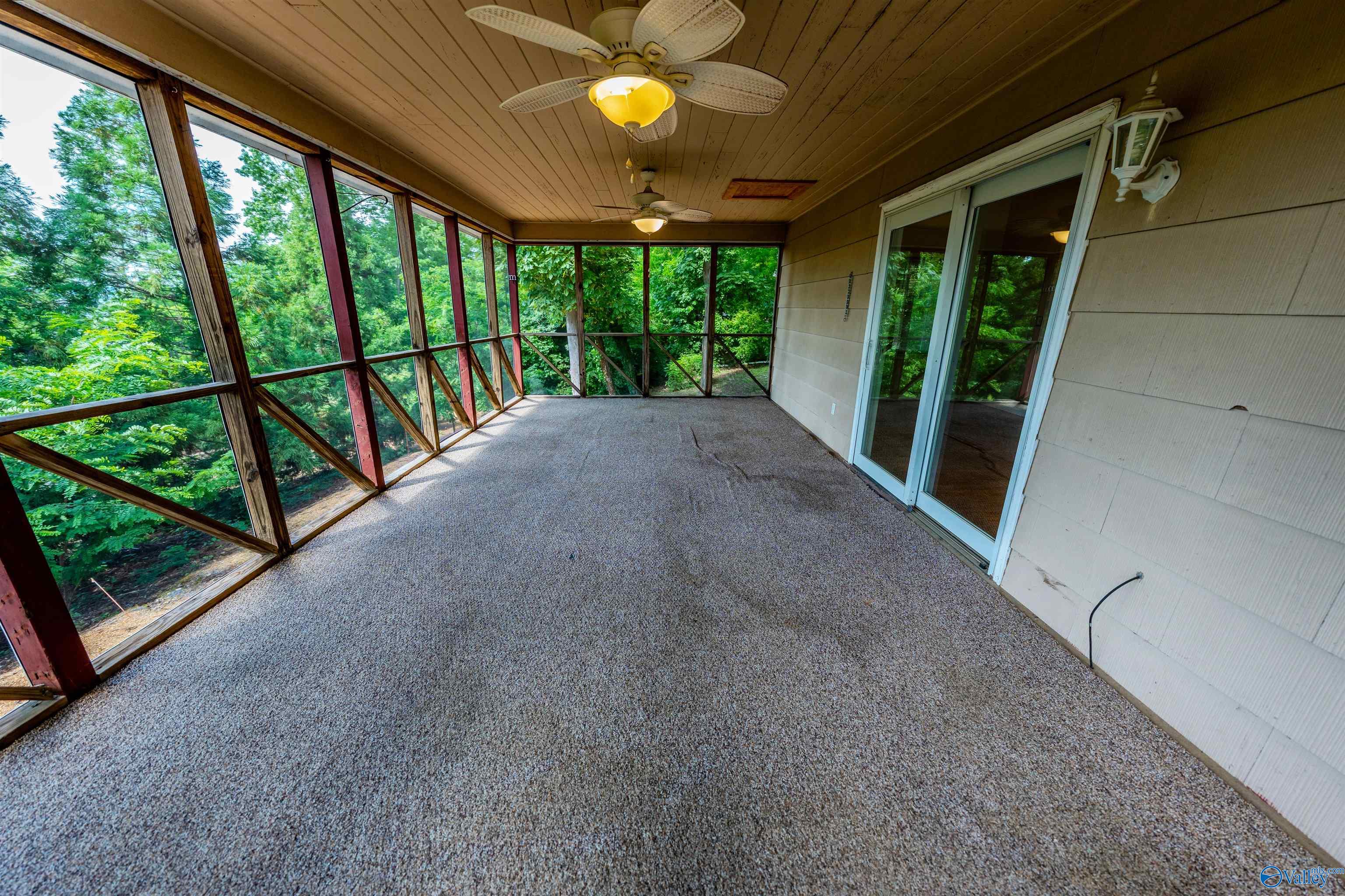1512 Riley Road, Guntersville, Alabama image 19