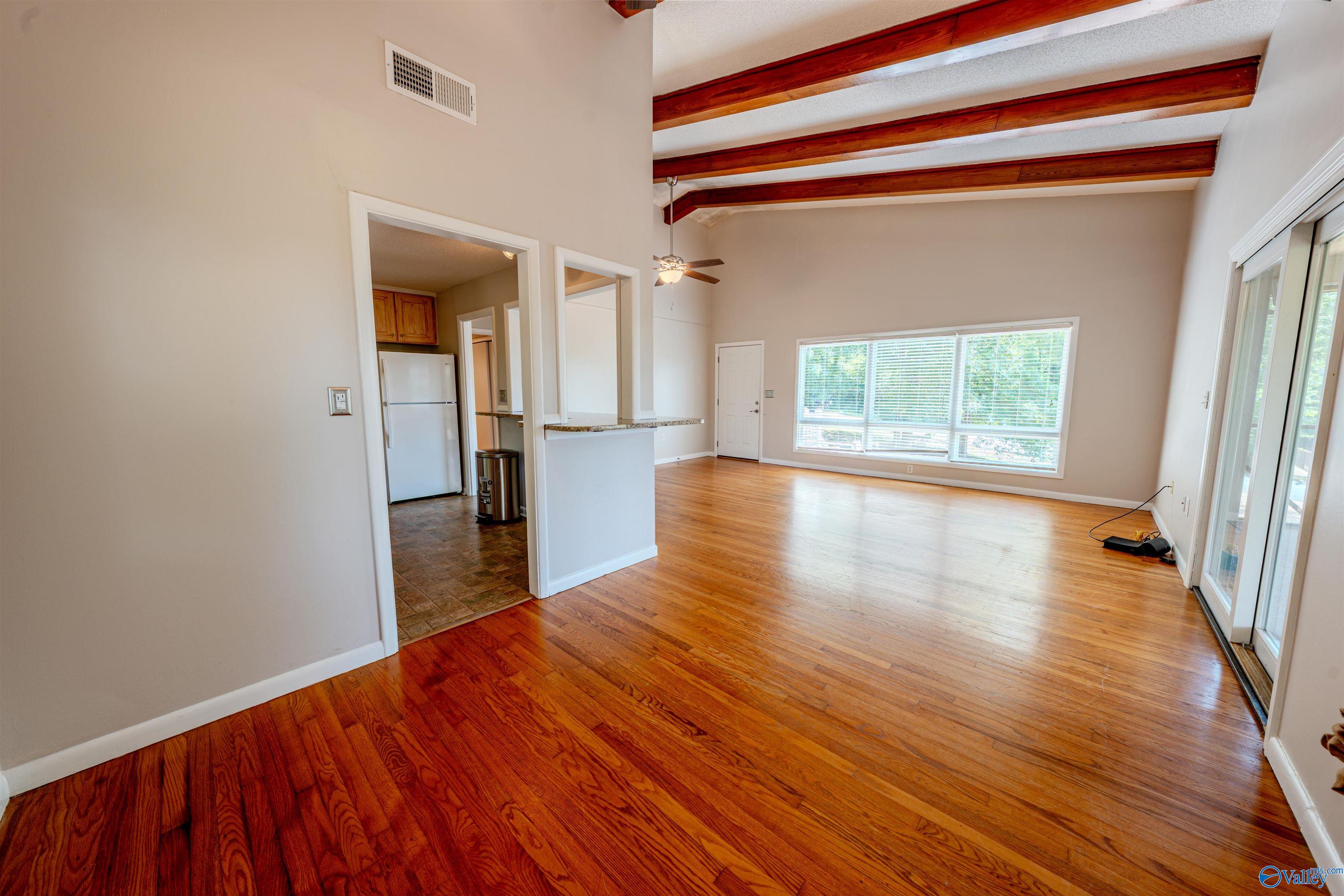 1512 Riley Road, Guntersville, Alabama image 11