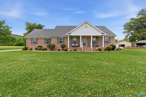 Homes For Sale - 2668A Hurricane Road<br/> New Market, AL 35761