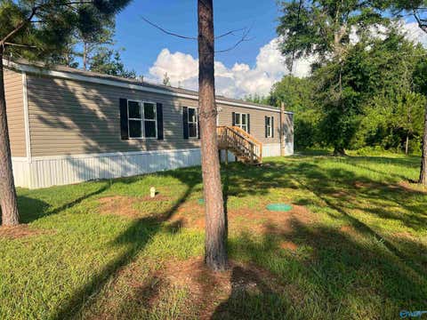 Mobile Home For Sale - 3855 County Highway 36<br/> Brilliant, AL 35548
