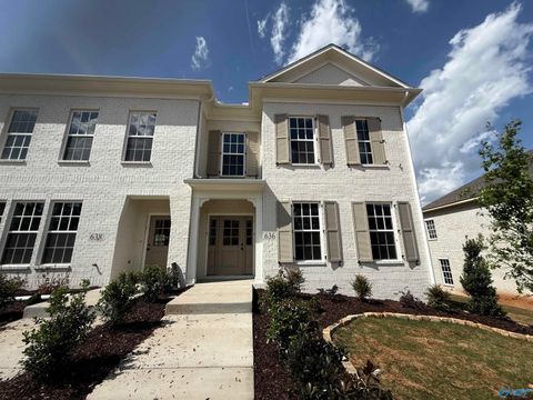 Townhouse For Sale - 131 Bullpen Alley #16<br/> Madison, AL 35758