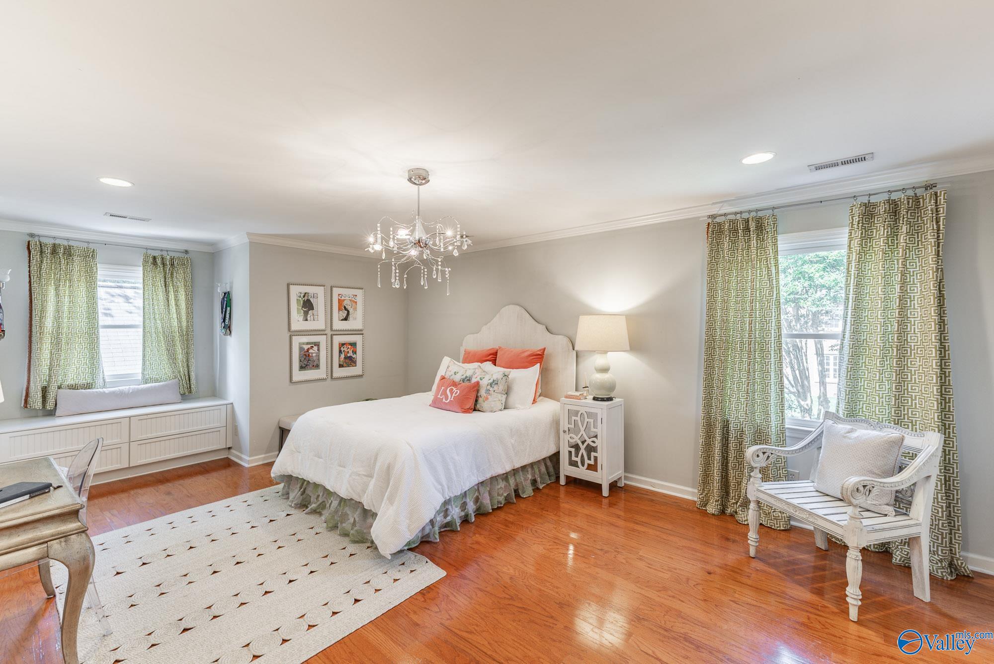 2401 Surrey Lane, Decatur, Alabama image 27