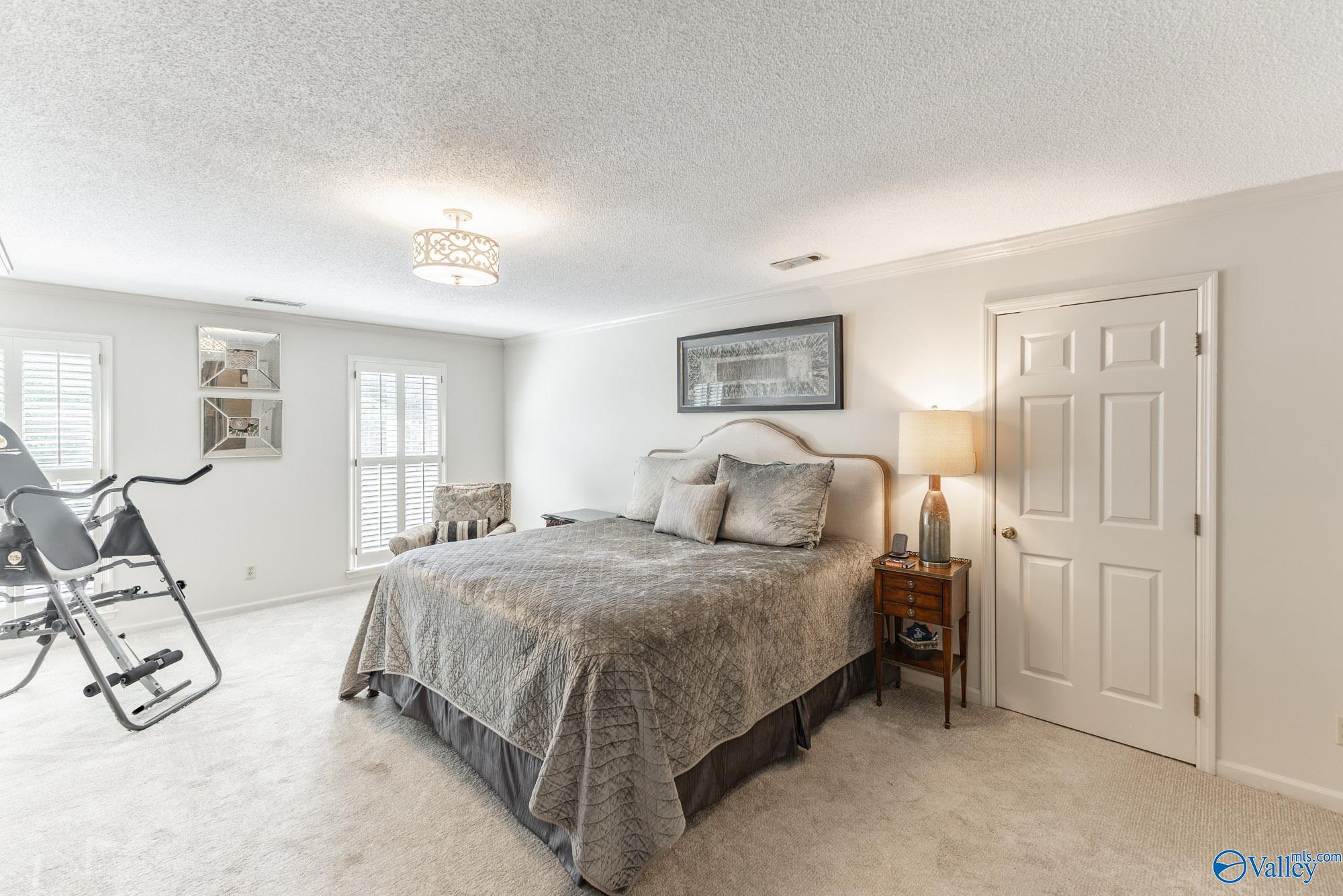 2401 Surrey Lane, Decatur, Alabama image 21